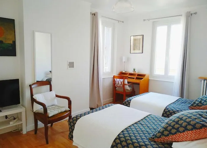 La Maison De Thuy - En Auvergne *